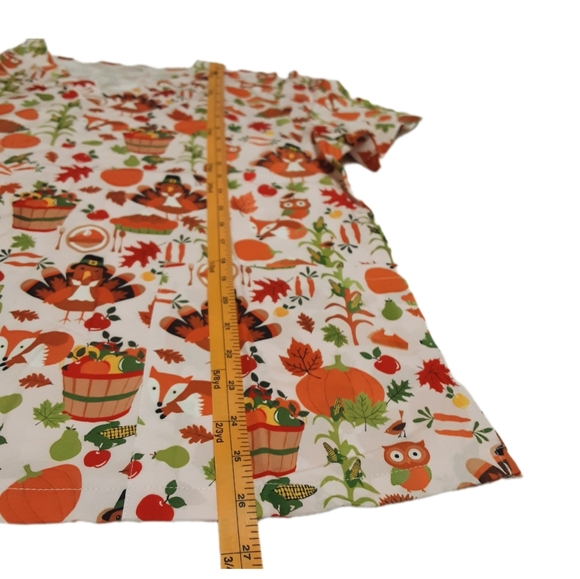 Graphic Scrub Top Womens Large - Picture 7 of 8